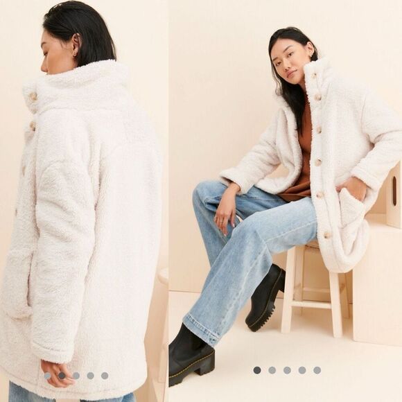 ANTHROPOLOGIE Current Air Sherpa puffer coat | medium | teddy coat - Picture 6 of 13
